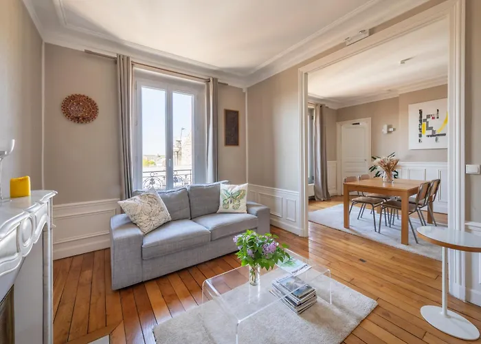 Calme Avec Cachet * 拉斐特城堡